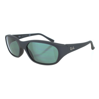 Ray-Ban napszemüveg