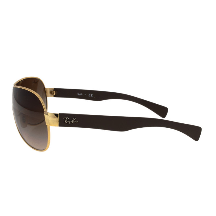 Ray-Ban napszemüveg