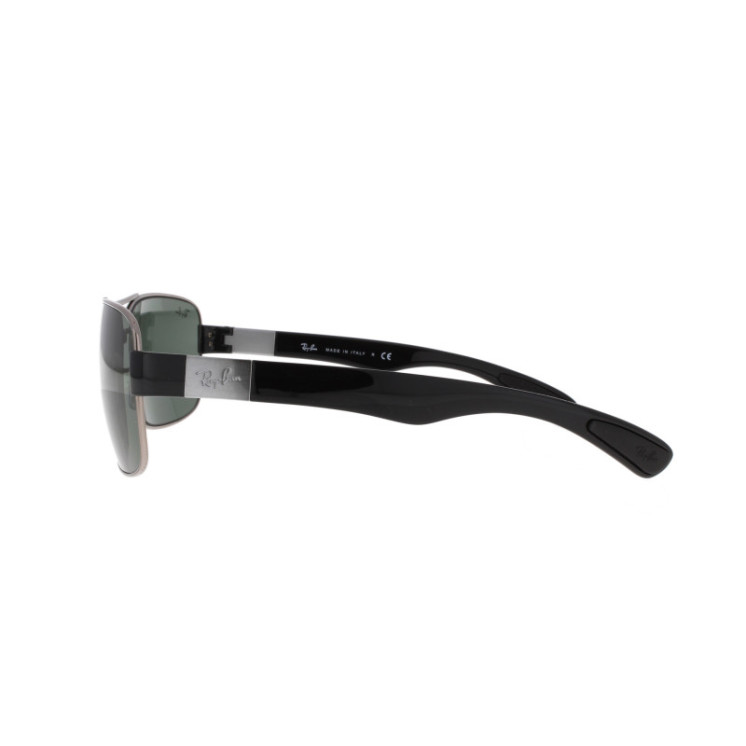 Ray-Ban napszemüveg