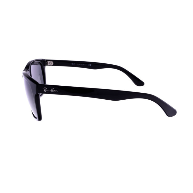 Ray-Ban napszemüveg