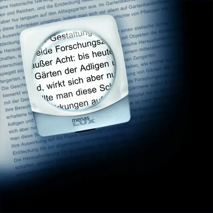 Escenbach világos látóterű nagyító 1:1.8