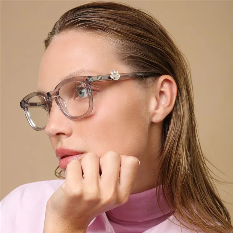 Glasses charm